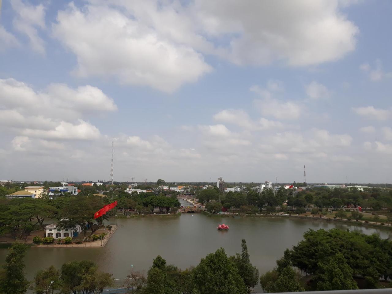 Huong Sen Hotel Cao Lãnh Zewnętrze zdjęcie